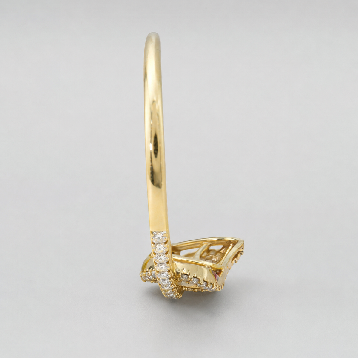0.75 CTW Diamond Bypass Leaf Ring in 14K Yellow Gold